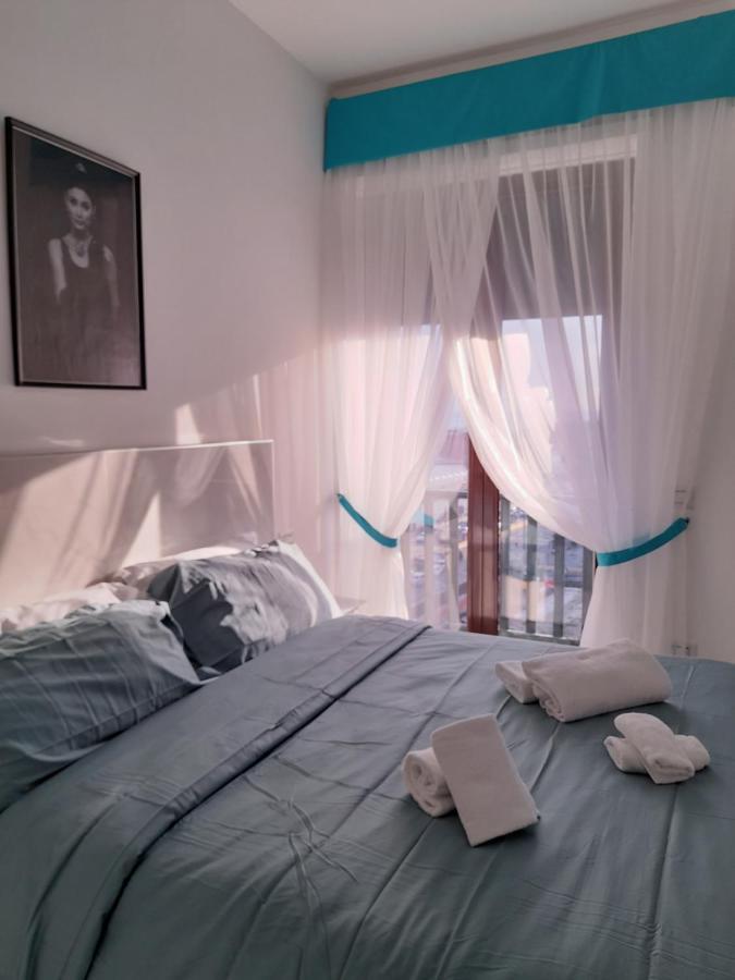נאפולי Mayfair Lifestyle Suites By Babylon Stay מראה חיצוני תמונה