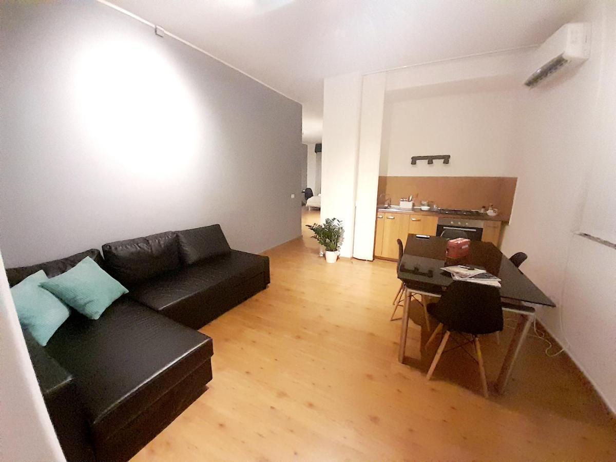 נאפולי Mayfair Lifestyle Suites By Babylon Stay מראה חיצוני תמונה