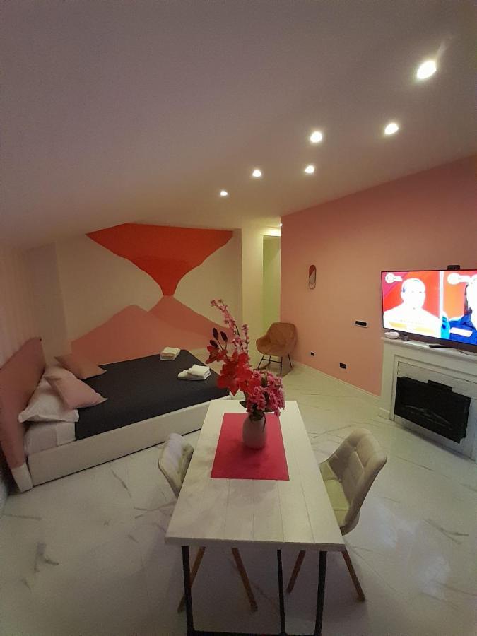 נאפולי Mayfair Lifestyle Suites By Babylon Stay מראה חיצוני תמונה