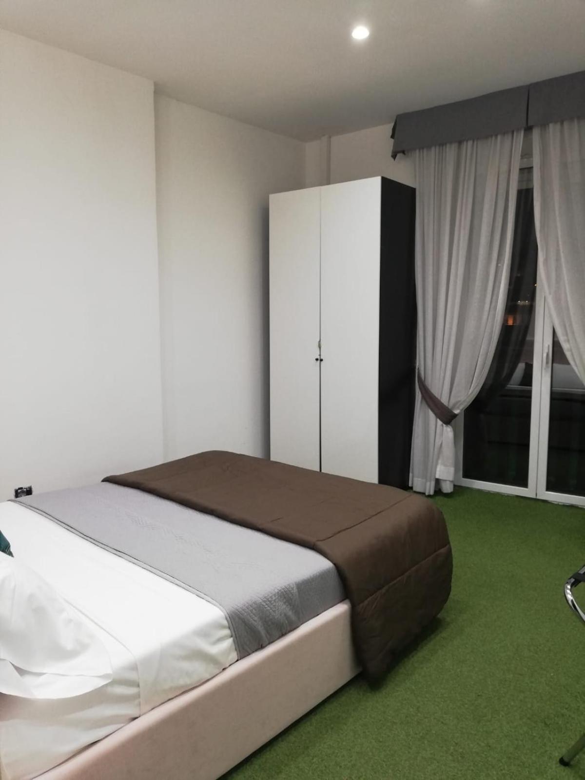 נאפולי Mayfair Lifestyle Suites By Babylon Stay מראה חיצוני תמונה