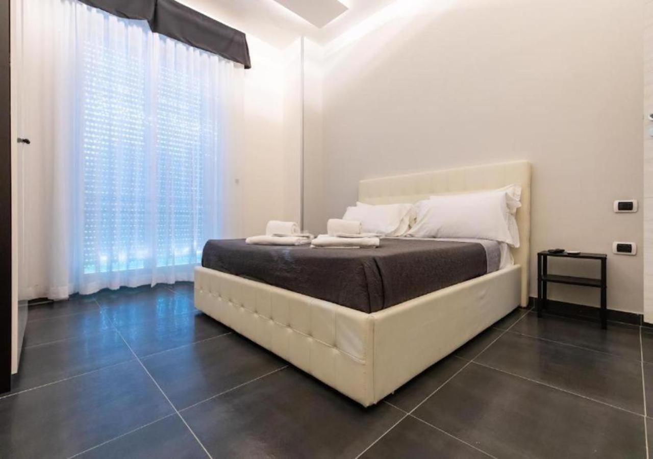 נאפולי Mayfair Lifestyle Suites By Babylon Stay מראה חיצוני תמונה