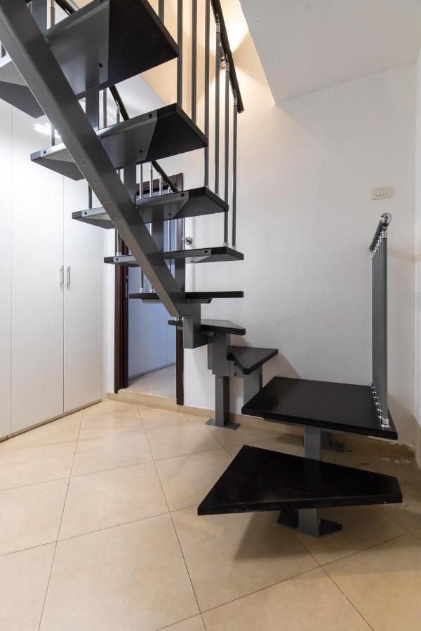 נאפולי Mayfair Lifestyle Suites By Babylon Stay מראה חיצוני תמונה